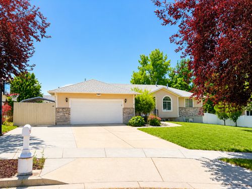 720 E 560 S, Smithfield, UT, 84335-1360 | Card Image