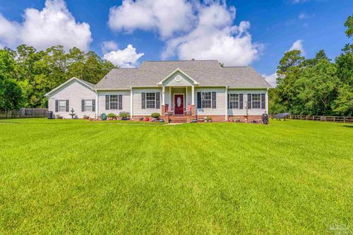 2301 Parker Rd, Cantonment, FL, 32533-8180 | Card Image