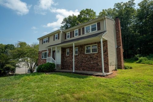 16 Hemlock Dr, Glenwood, NJ, 07418 | Card Image