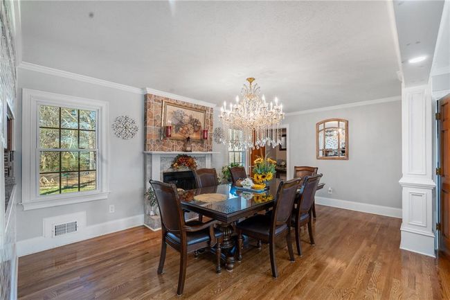4983 Arcado Rd Sw, House other with 5 bedrooms, 2 bathrooms and 6 parking in Lilburn GA | Image 17