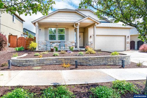 2673 Nw Kingston Way, Albany, OR, 97321-9710 | Card Image