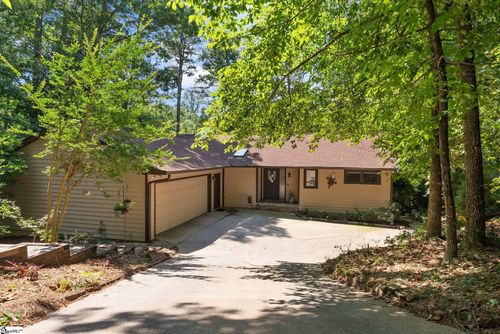 210 Long Reach Dr, Salem, SC, 29676-4012 | Card Image