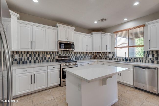 8844 W Cordes Road, House other with 4 bedrooms, 3 bathrooms and null parking in Tolleson AZ | Image 8