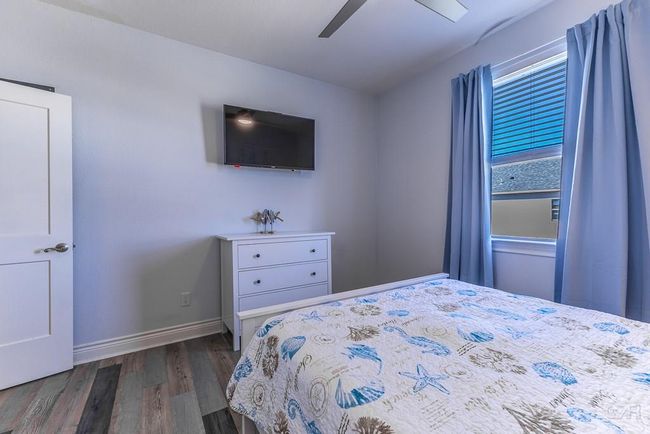 13111 Buccaneer Pkwy, House other with 3 bedrooms, 2 bathrooms and 1 parking in Freeport TX | Image 24