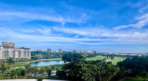 806-2425 Presidential Way, West Palm Beach, FL, 33401-1322 | Card Image