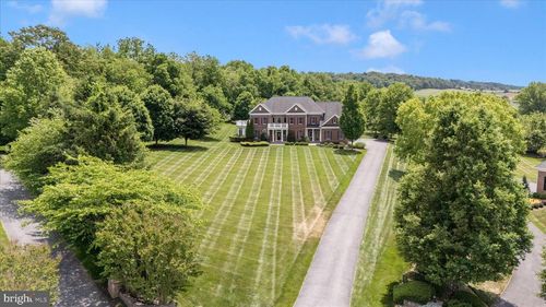 4311 Saratoga Springs Ct, Middletown, MD, 21769-8111 | Card Image