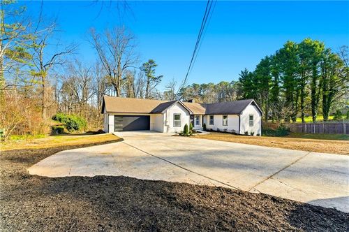 1715 Crestline Dr Ne, Atlanta, GA, 30345-3822 | Card Image