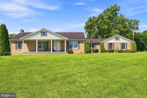 179 Clifton Rd, BERRYVILLE, VA, 22611-2838 | Card Image