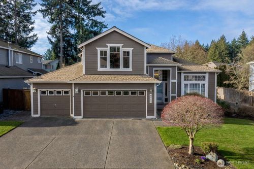 8910 180th Street Ct E, Puyallup, WA, 98375-6235 | Card Image