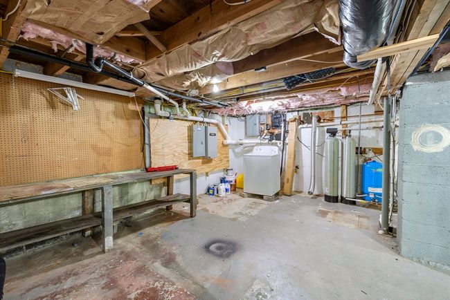 165 S Acton Rd, House other with 3 bedrooms, 1 bathrooms and 4 parking in Stow MA | Image 25