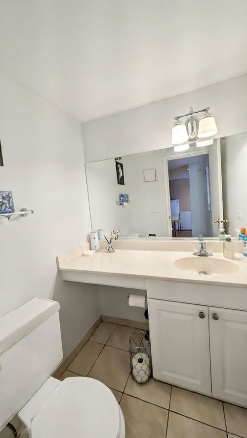 636 Pintail St, Deerfield, IL, 60015-3643 | Card Image