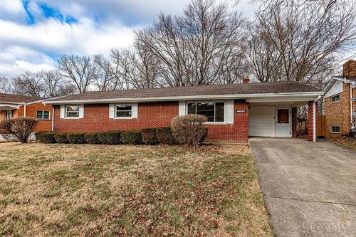 2210 Varelman Ave, Cincinnati, OH, 45212-1133 | Card Image