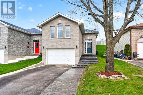 733 Tanner Dr, Kingston, ON, K7M8Y2 | Card Image