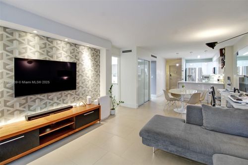 apt-c100-777 Ne 62nd St, Miami, FL, 33138-6243 | Card Image