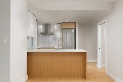 803-159 W 2nd Avenue, Vancouver, BC, V5Y1B8 | Card Image