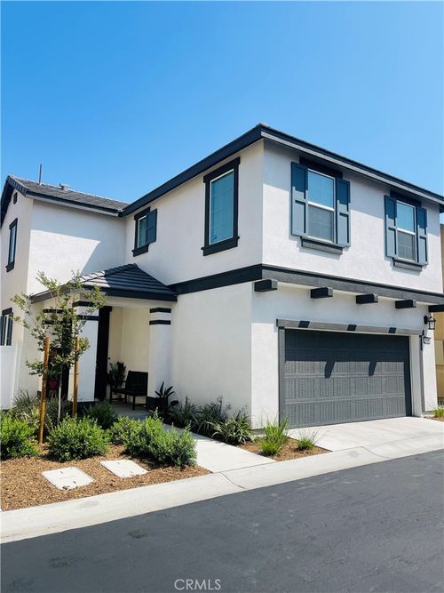 2518 Gunner Ridge Way, Rialto, CA, 92377-4001 | Card Image