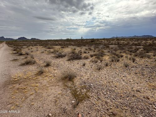 55-334xx W Painted Wagon Rd, Wittmann, AZ, 85361 | Card Image
