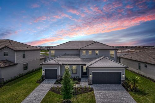 5032 Seafoam Trl, LAKEWOOD RANCH, FL, 34211-1406 | Card Image