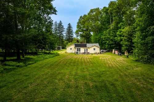 346 Stone Schoolhouse Rd, Bloomingburg, NY, 12721-3012 | Card Image