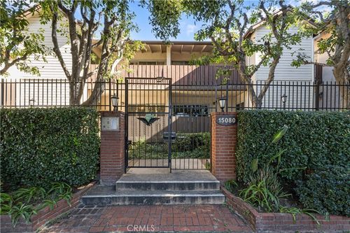 unit-205-15080 Victory Blvd, Van Nuys, CA, 91411-1833 | Card Image