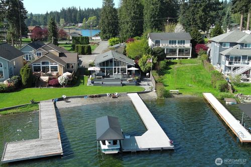 15105 W Lake Goodwin Rd, Stanwood, WA, 98292-7900 | Card Image
