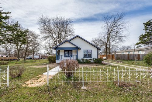 104 E Church Street, Bailey, TX, 75413 | Card Image