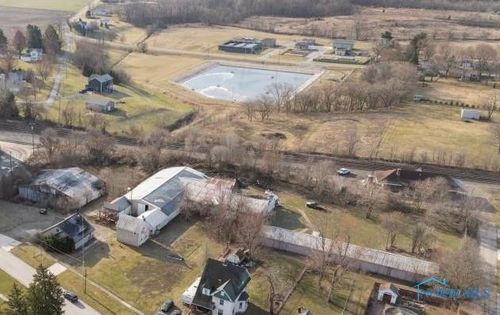 518 Providence St, Delta, OH, 43515-1424 | Card Image