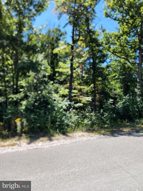 5214 Davis Ford Rd, WOODBRIDGE, VA, 22192-6010 | Card Image