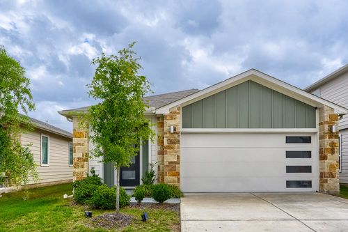 233 New Hampton Way, San Marcos, TX, 78666-4676 | Card Image