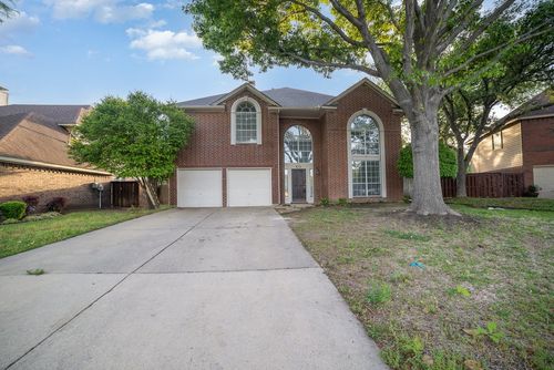 1908 Wood Crest Dr, Grapevine, TX, 76051-7048 | Card Image
