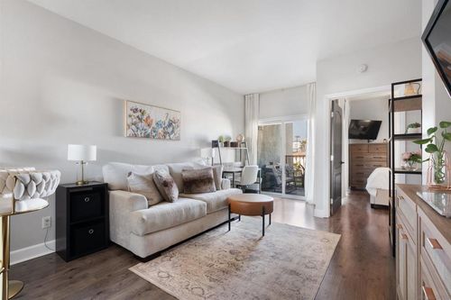 310-2828 University Ave, San Diego, CA, 92103-3009 | Card Image