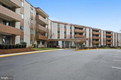 b-222-7501 Democracy Blvd, BETHESDA, MD, 20817-1237 | Card Image