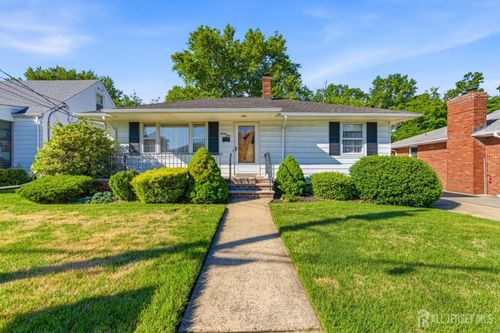 35 Lee Avenue, Sayreville, NJ, 08879 | Card Image