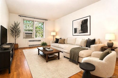 5h-29 Abeel St, Yonkers, NY, 10705-3428 | Card Image