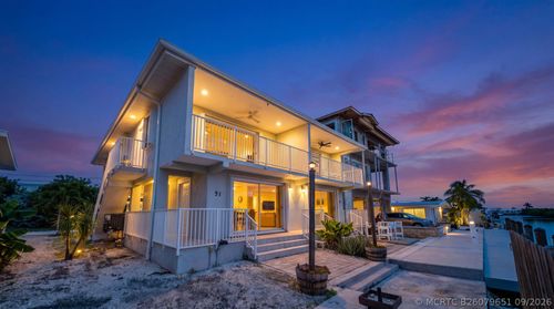51 Coral Ln, Key Colony Beach, FL, 33051 | Card Image