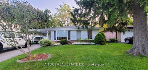 110 Bartley Bull Pky, Brampton, ON, L6W2J9 | Card Image