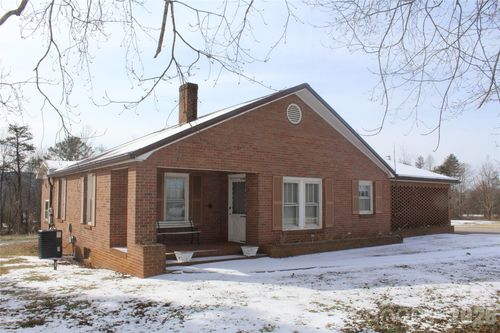 316 Drexel Rd, Morganton, NC, 28655-8881 | Card Image