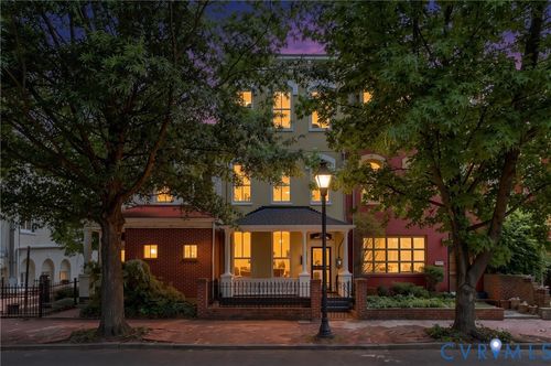 3 E Clay St, Richmond, VA, 23219-1329 | Card Image