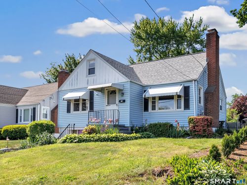 474 Greenfield Ave, Stratford, CT, 06614-3840 | Card Image