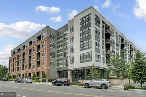 apt-521-1761 Old Meadow Rd, MCLEAN, VA, 22102-4350 | Card Image