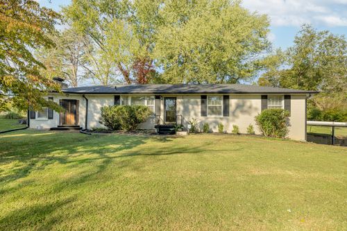 1015 Lockertsville Rd, Ashland City, TN, 37015-3018 | Card Image