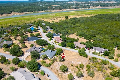 743 Wesley Ridge Dr, Spicewood, TX, 78669-9164 | Card Image