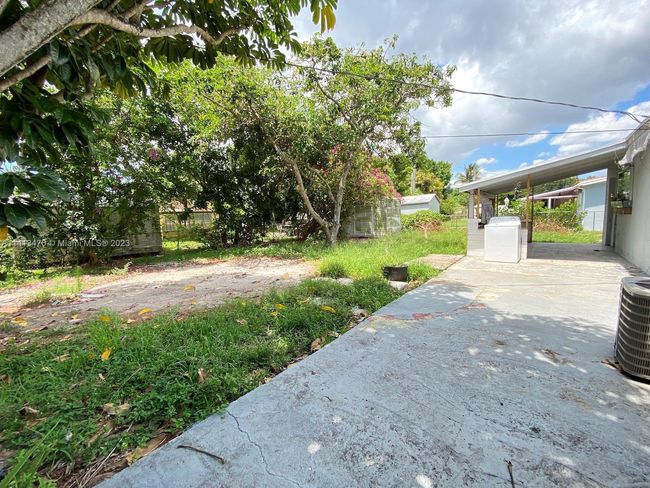 0 - 1280 Ne 211th Ter, House other with 3 bedrooms, 2 bathrooms and null parking in Miami FL | Image 18
