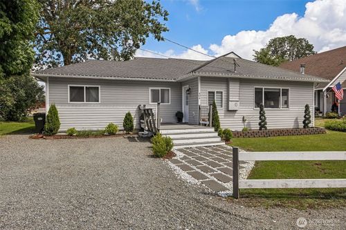 404 Nixon St S, Roy, WA, 98580 | Card Image