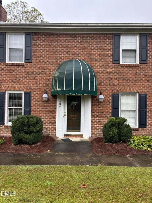 404 W Harnett Street, Benson, NC, 27504 | Card Image