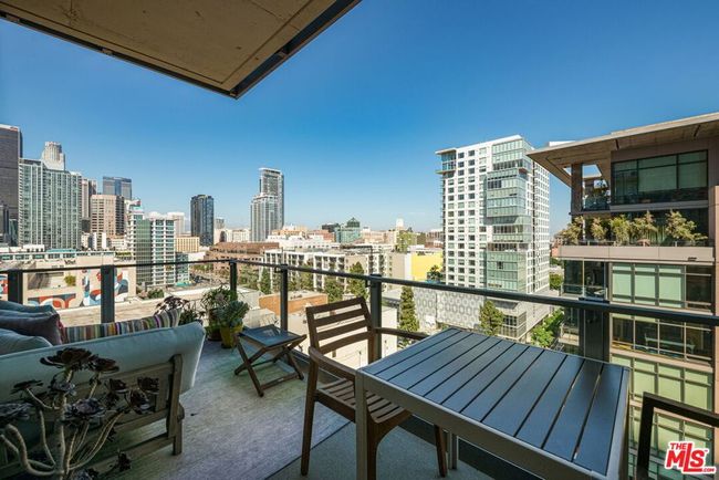 APT-1215 - 1100 S Hope St, Condo with 1 bedrooms, 2 bathrooms and 2 parking in LOS ANGELES CA | Image 15