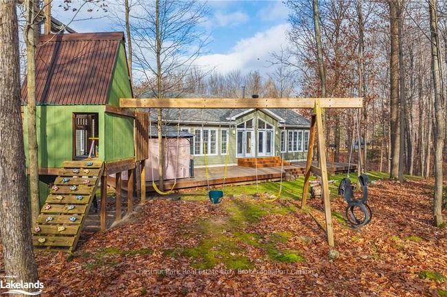 563 Ski Hill Rd, House other with 4 bedrooms, 0 bathrooms and 8 parking in Powassan ON | Image 40
