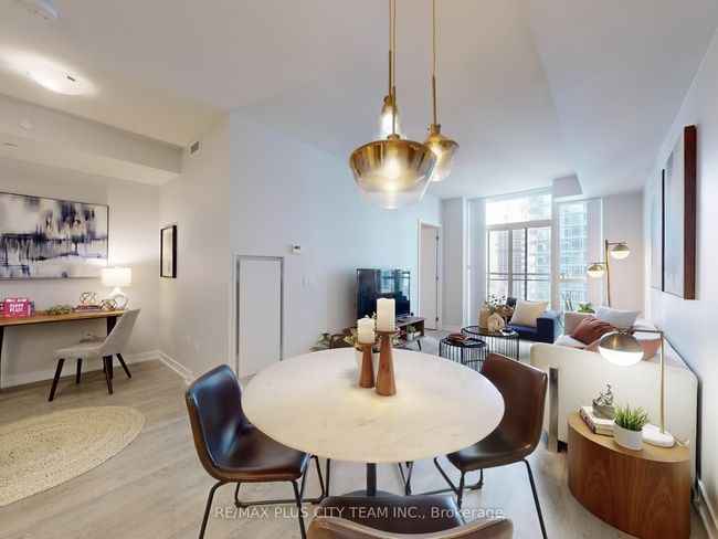 2405 - 99 John St, Condo with 2 bedrooms, 1 bathrooms and null parking in Toronto ON | Image 4