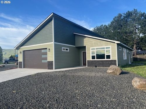 402 Lolly Ln, Dallesport, WA, 98617 | Card Image