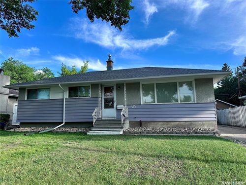 161 Coldwell Rd, Regina, SK, S4R4K7 | Card Image